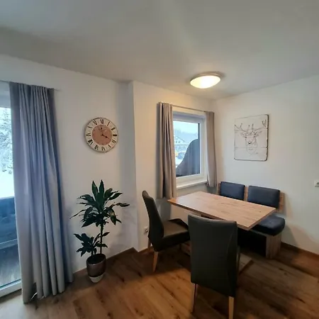 Kurz Apartment